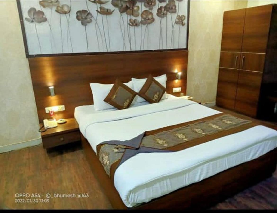 Hotel Babul Inn, Gondia Exterior photo